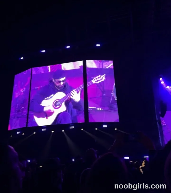 jessikapalmer (@jessikapalmer) — "El concierto de mi vida, una noche increíble ❤️‍🩹🗝️" in Campin, Bogotá