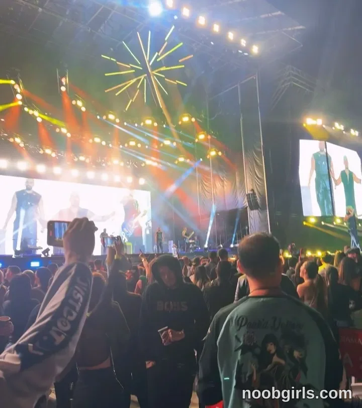 jessikapalmer (@jessikapalmer) — "El concierto de mi vida, una noche increíble ❤️‍🩹🗝️" in Campin, Bogotá