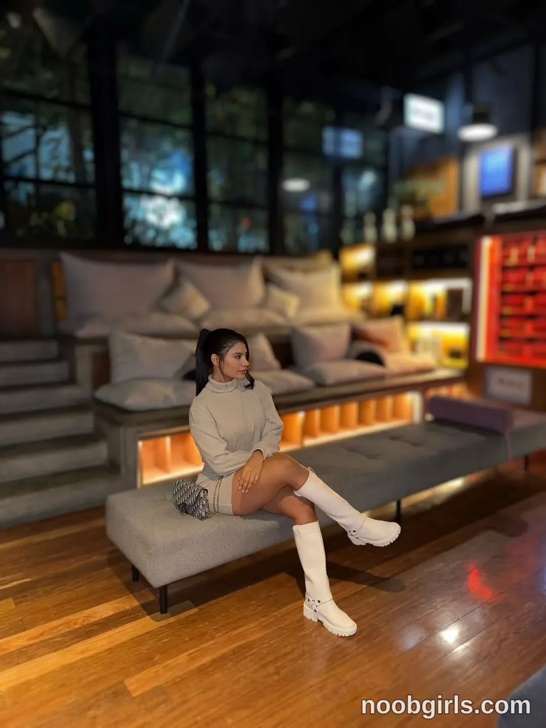 July Correa (@july_correa) — "✨Momentos que quedan.. 🥂🤍"