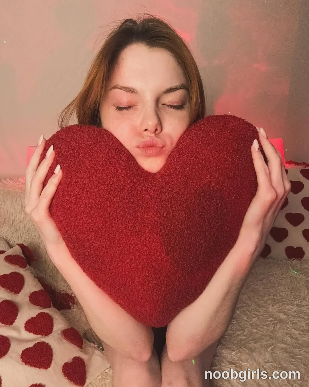 Mynameis Katy      - (@katy_ethereal) — "MY DEAR Happy Valentine’s Day!"