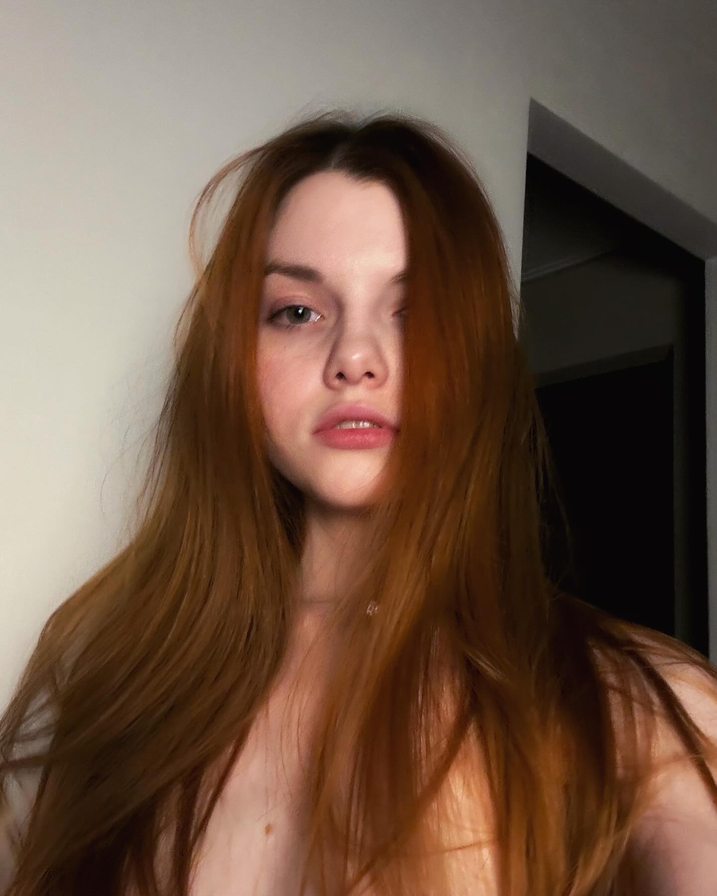 katy_ethereal (@katy_ethereal) high-res photoshoot photo #13 — Chaturbate cam model gallery