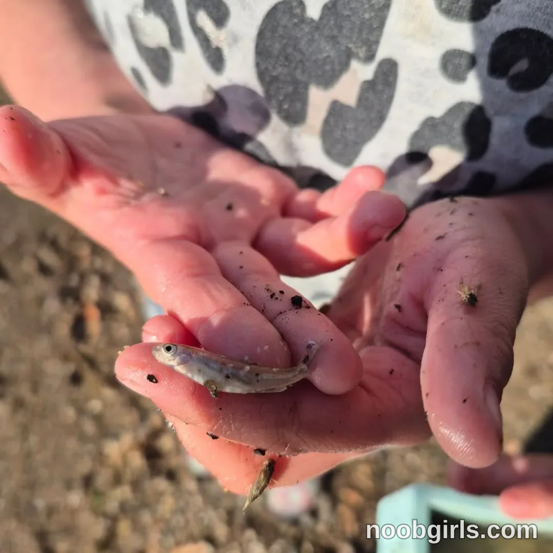 Kiersten (@kierbearkisses) — "My oldest daughter was so proud of her first catch."