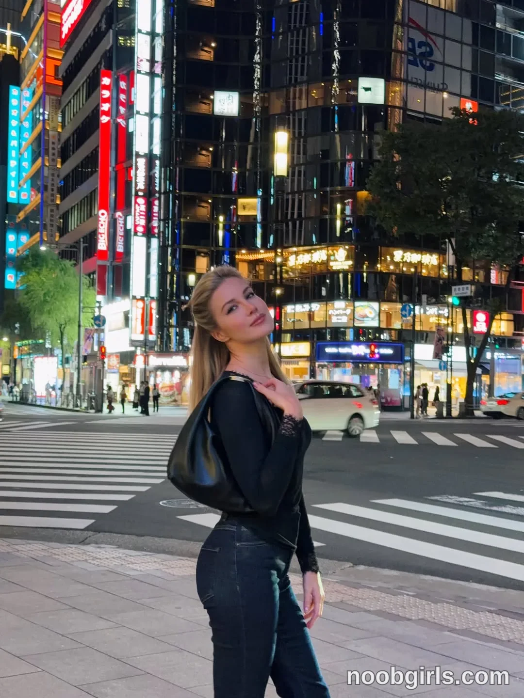 Kristina (@krissone) — "Turns out I have so many followers from Japan… hi Tokyo 🇯🇵🖤" in Tokyo - Japan 東京