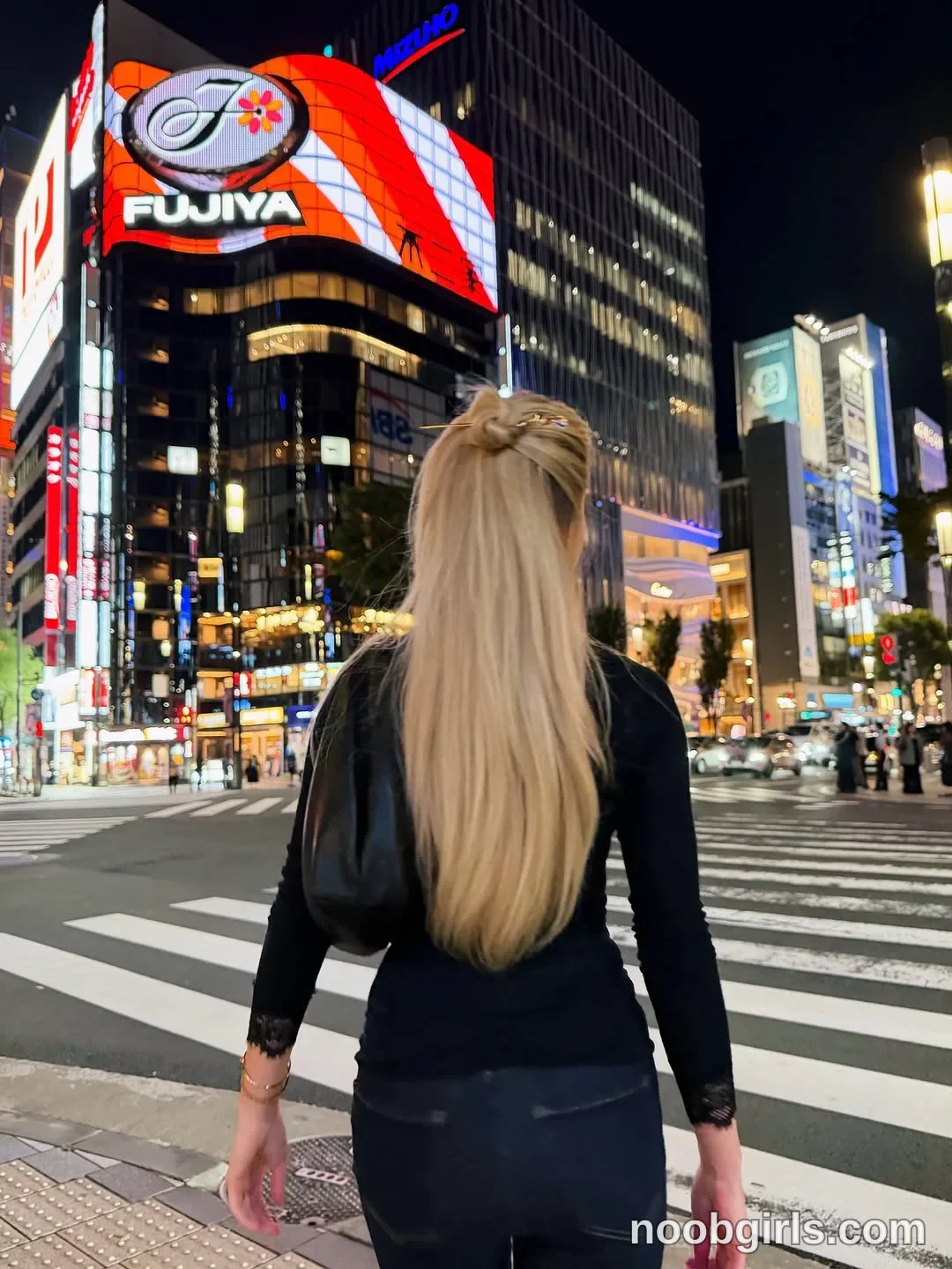 Kristina (@krissone) — "Turns out I have so many followers from Japan… hi Tokyo 🇯🇵🖤" in Tokyo - Japan 東京