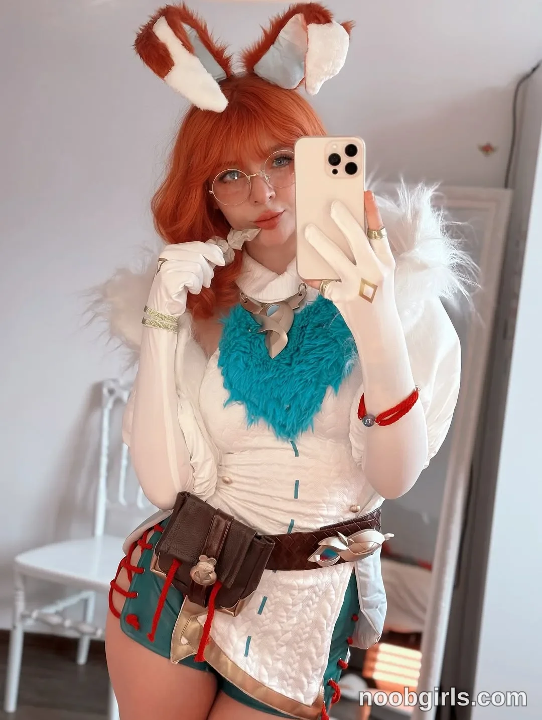 Ask Me (@l0lydream) — "Aurora from League of legends"