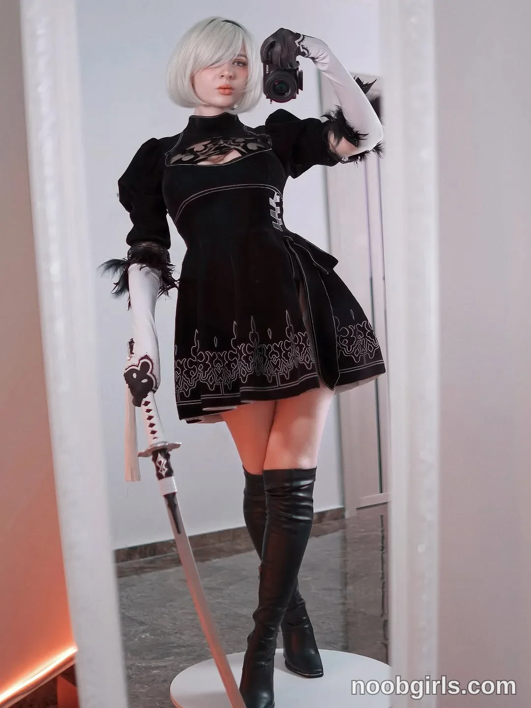 Ask Me (@l0lydream) — "2B machine 😏"