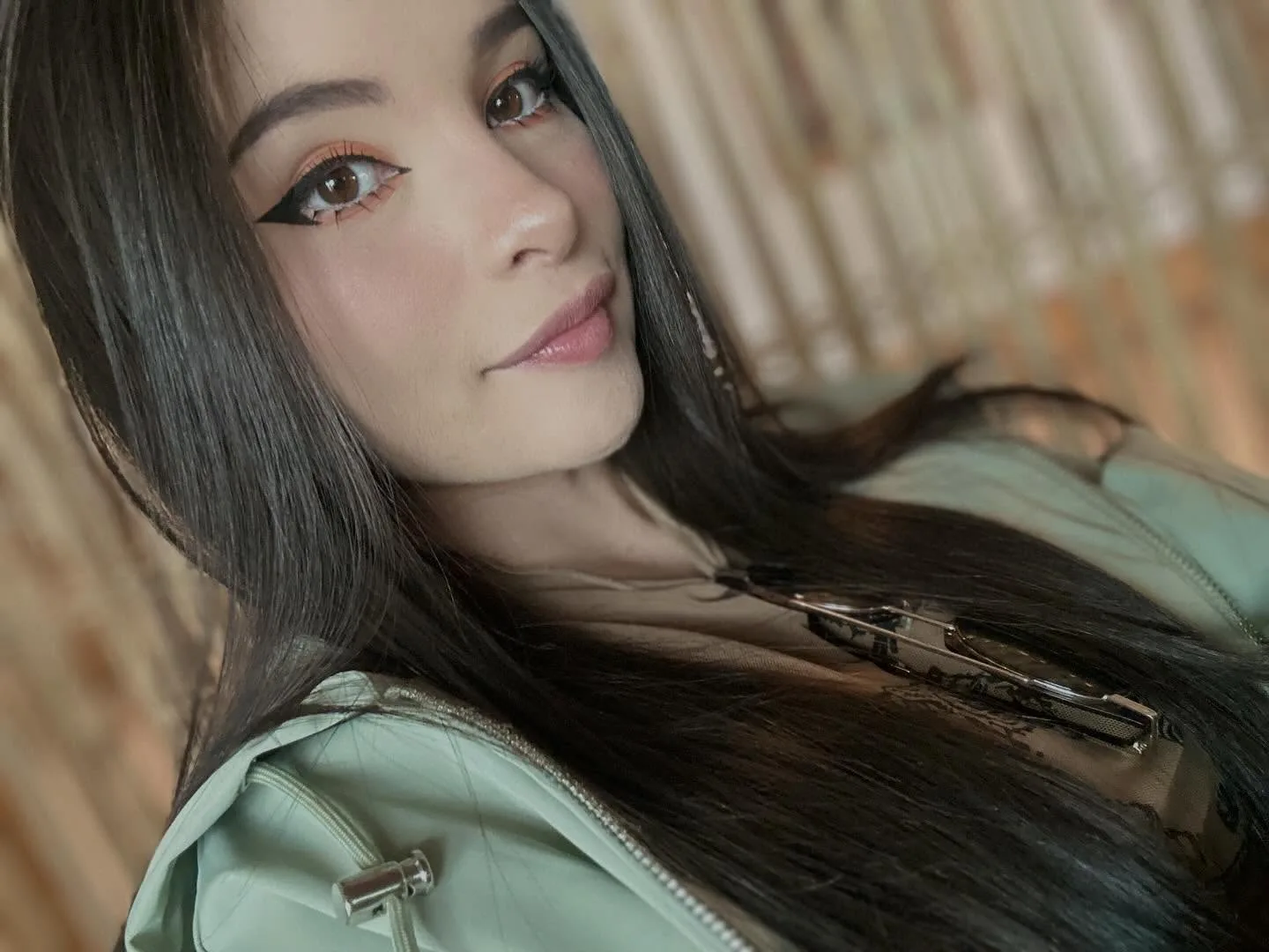 lau__1 1lau 1 x 1lau 1 instagram candid shot — real Instagram photo