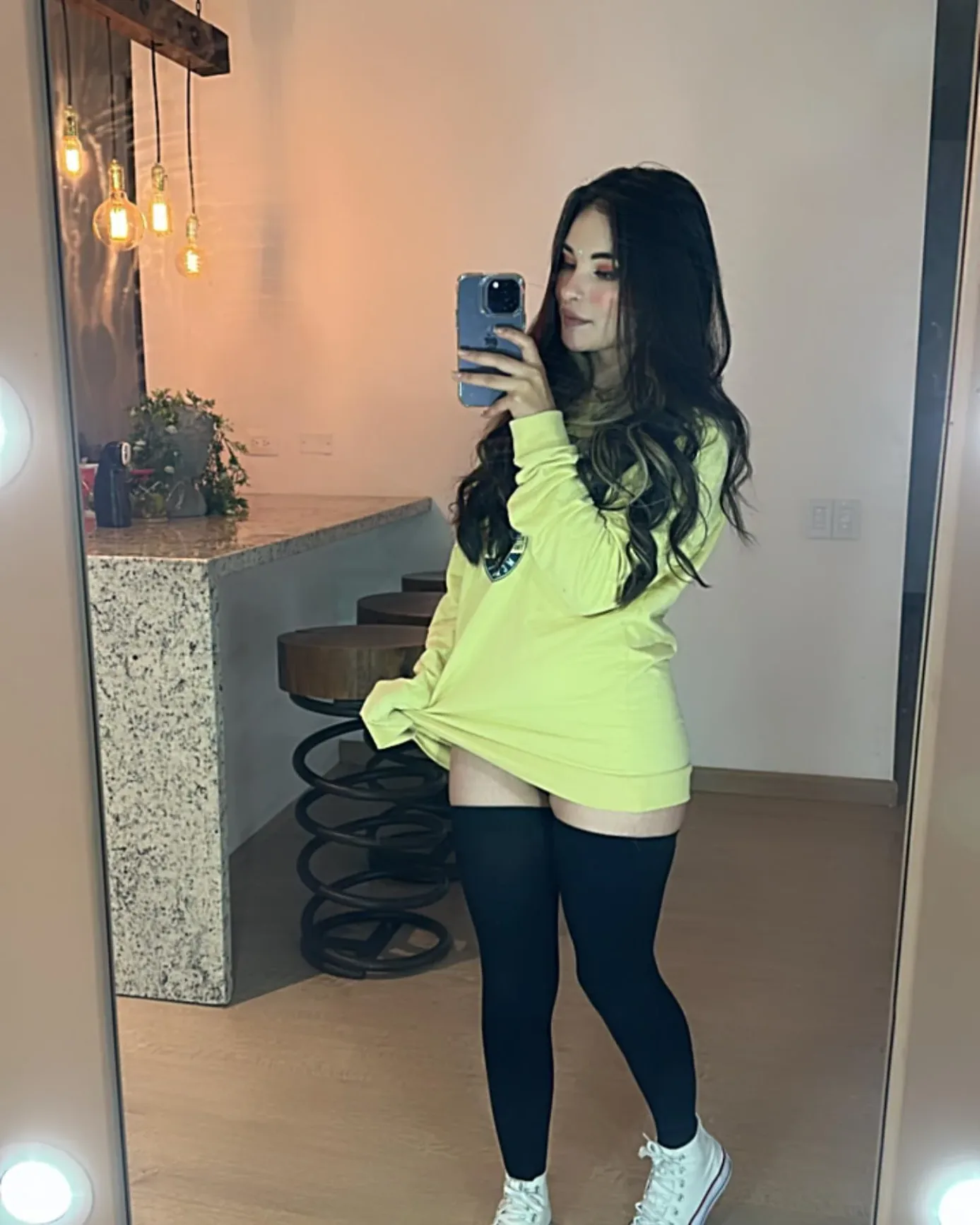 lau__1 1lau 1 x 1lau 1 instagram real life — real Instagram photo