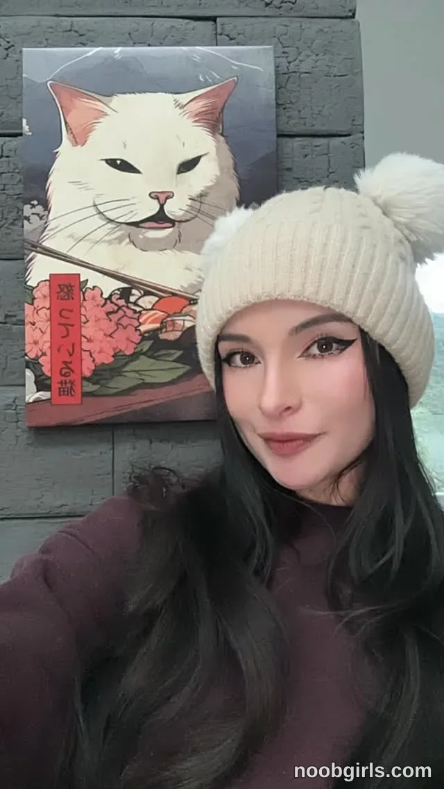 Lau reel: Amo ese póster solo porque me recuerda a limón hahaha…