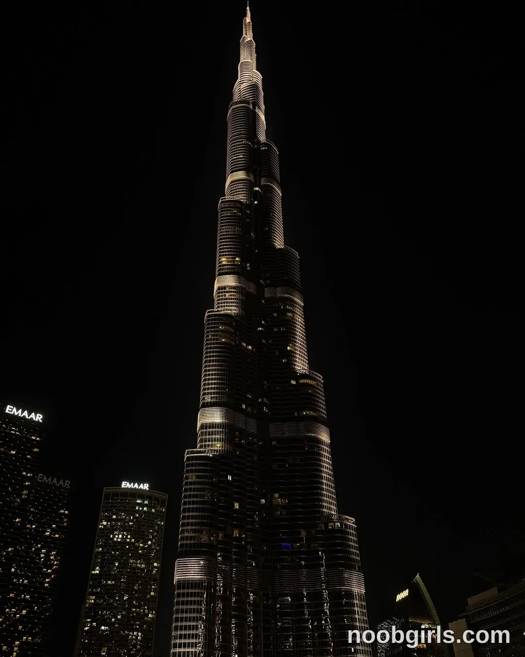 Lily (@li77sss) in Burj Khalifa, Dubai Fontain