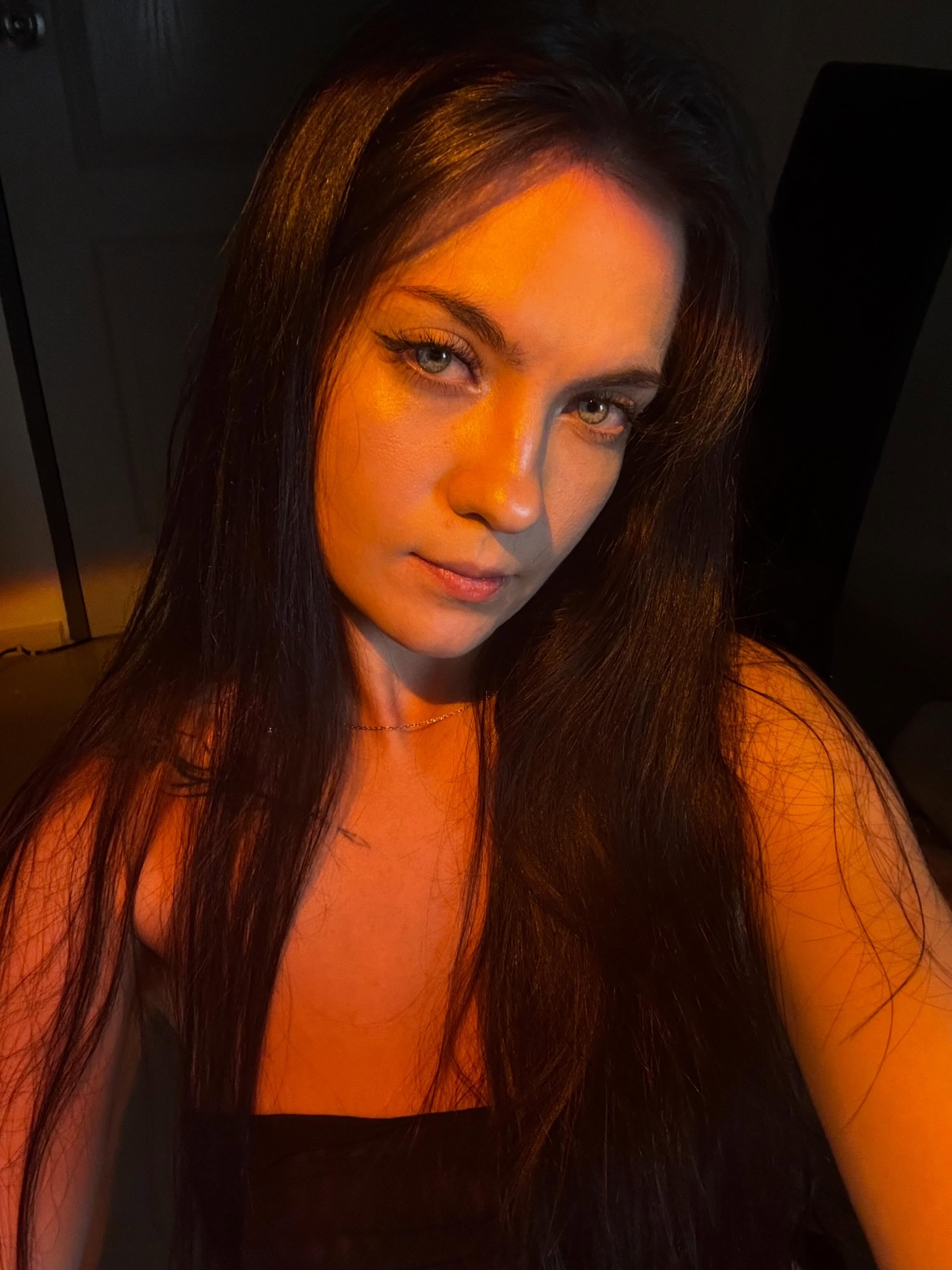 lillucooper exclusive photo gallery image #27 — Chaturbate streamer profile
