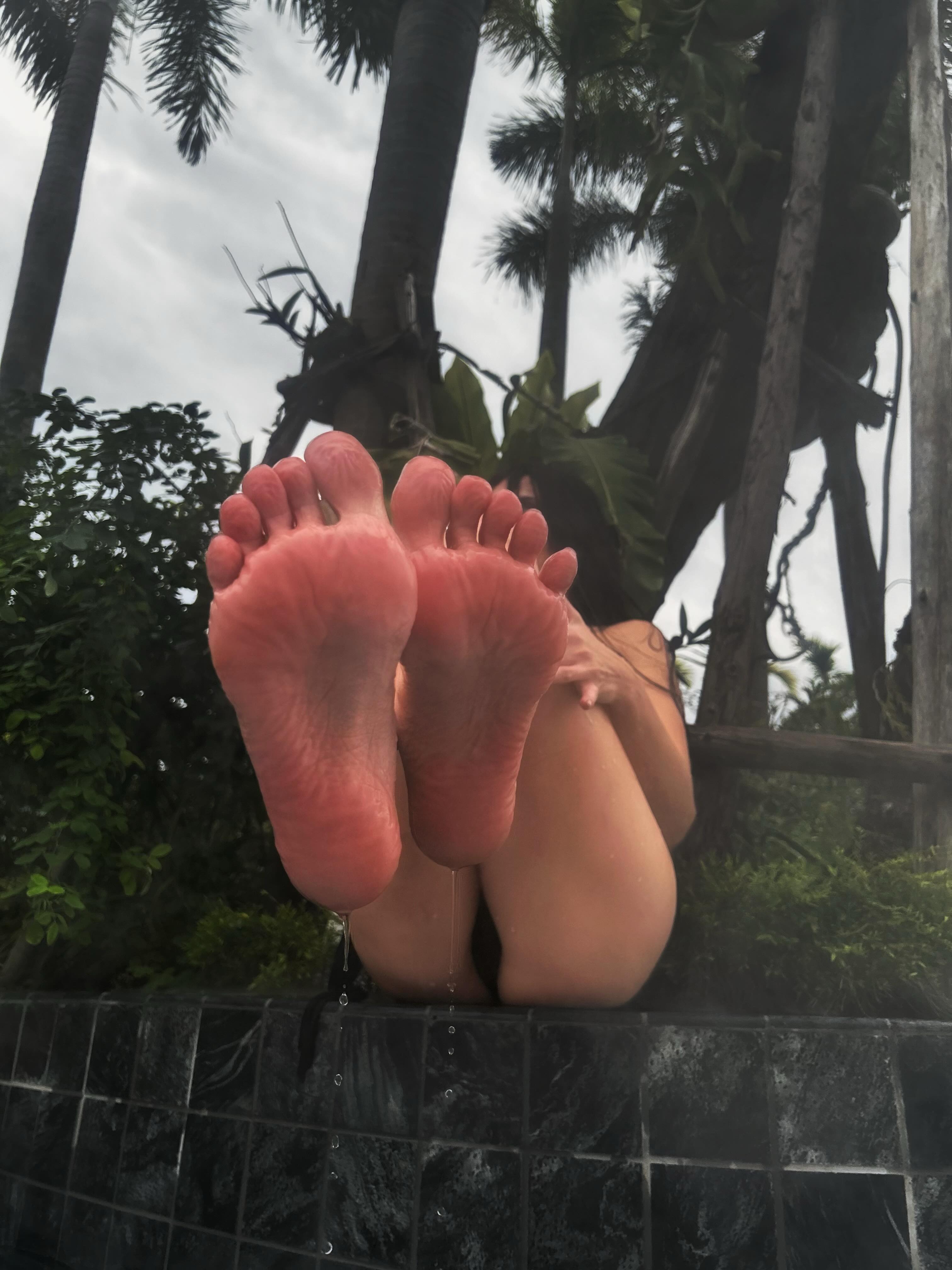 lillucooper verified Instagram photoshoot picture #29 — live cam model review