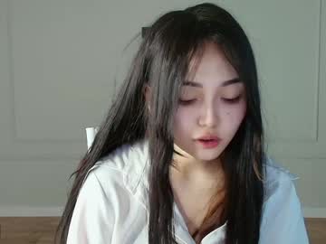 Lissa (lissameiji) — Chaturbate Profile & Links