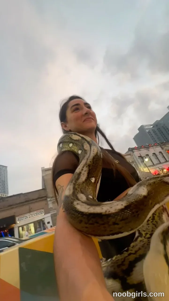 Litlaney (@litlaney) — "Always keeping Austin weird✌️" in Downtown Austin