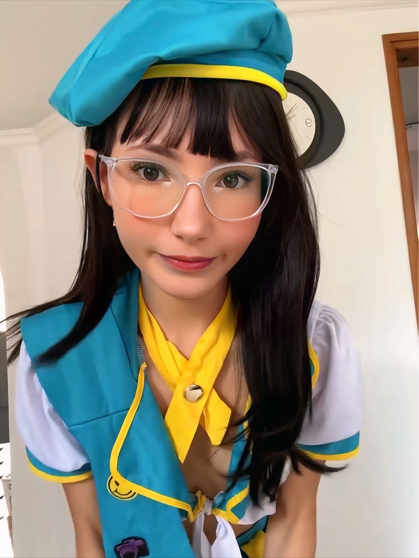 little_effy18_ exclusive photo gallery image #36 — Chaturbate streamer profile