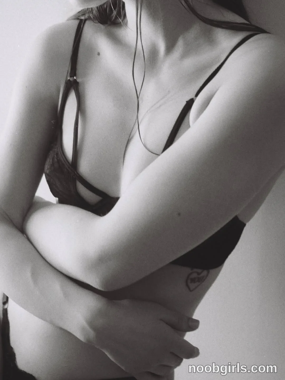 LolaaTatee (@lolaatatee) — "do you want to do this with me?"