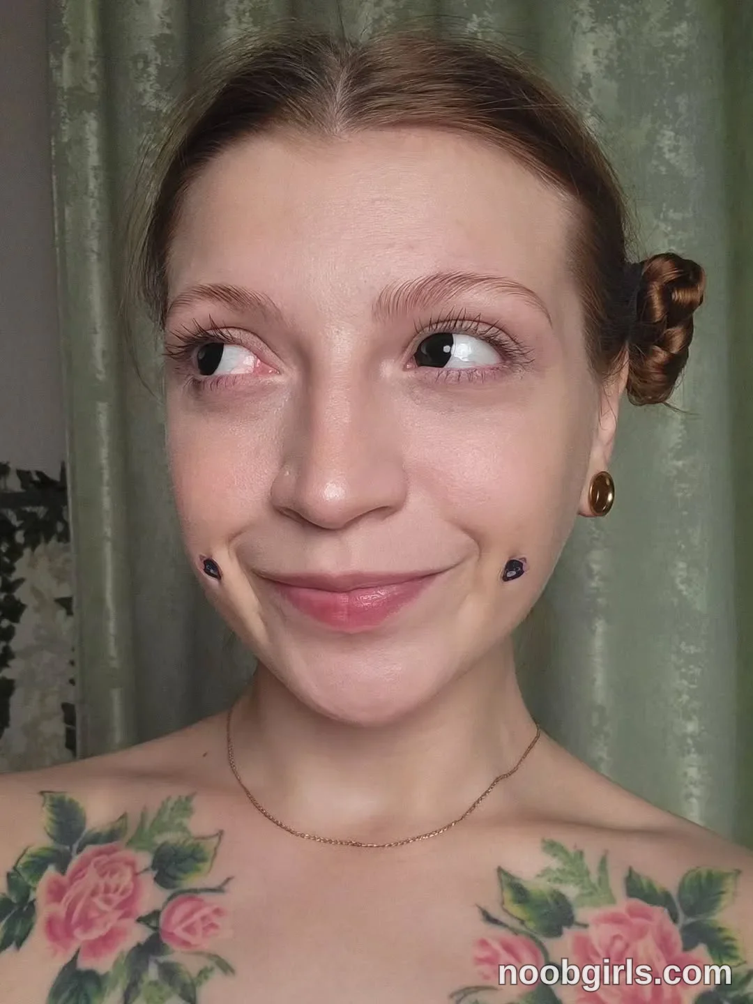 Lola (@lolarozzie) — "Can you resist this cute succubus? 😈"