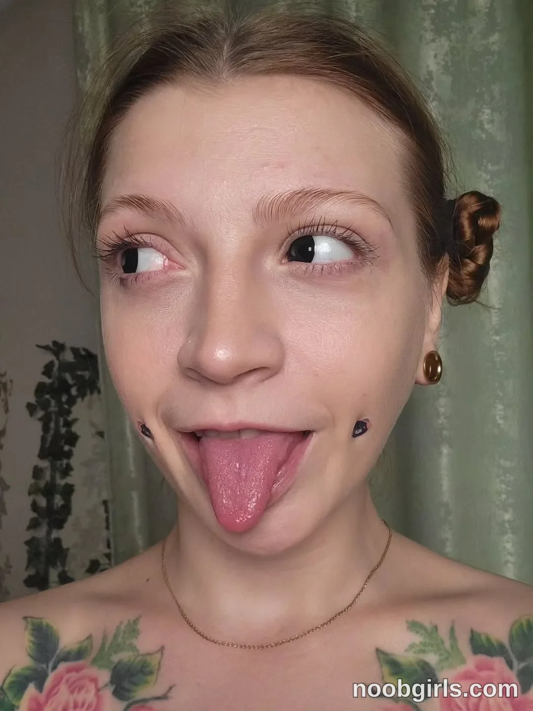 Lola (@lolarozzie) — "Can you resist this cute succubus? 😈"