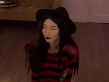 loony_moony streaming live frame — Chaturbate cam girl