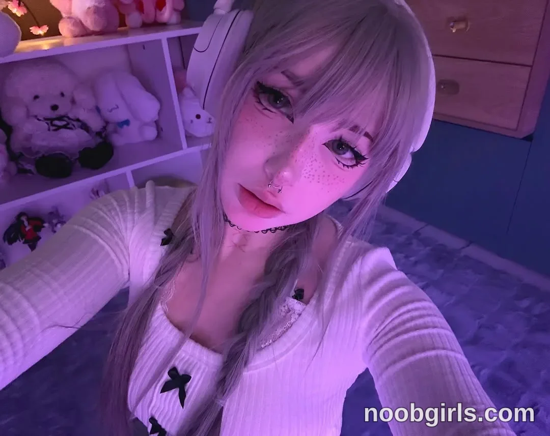 Lucy UwU (@lucille_evans) — Instagram photo 13