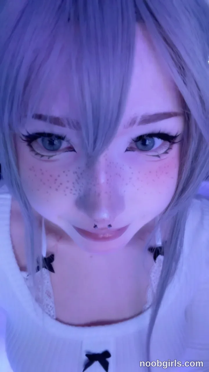 Lucy UwU reel: Just passing through your feed🥸 . .