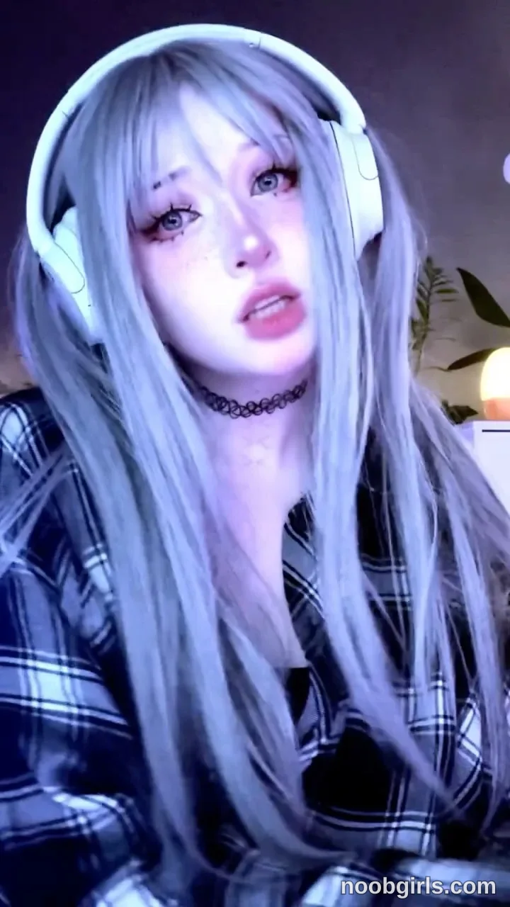Lucy UwU reel: Just another day in my little fantasy world✨ . . .
