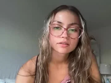 luna_oxox streaming live frame — Chaturbate cam girl