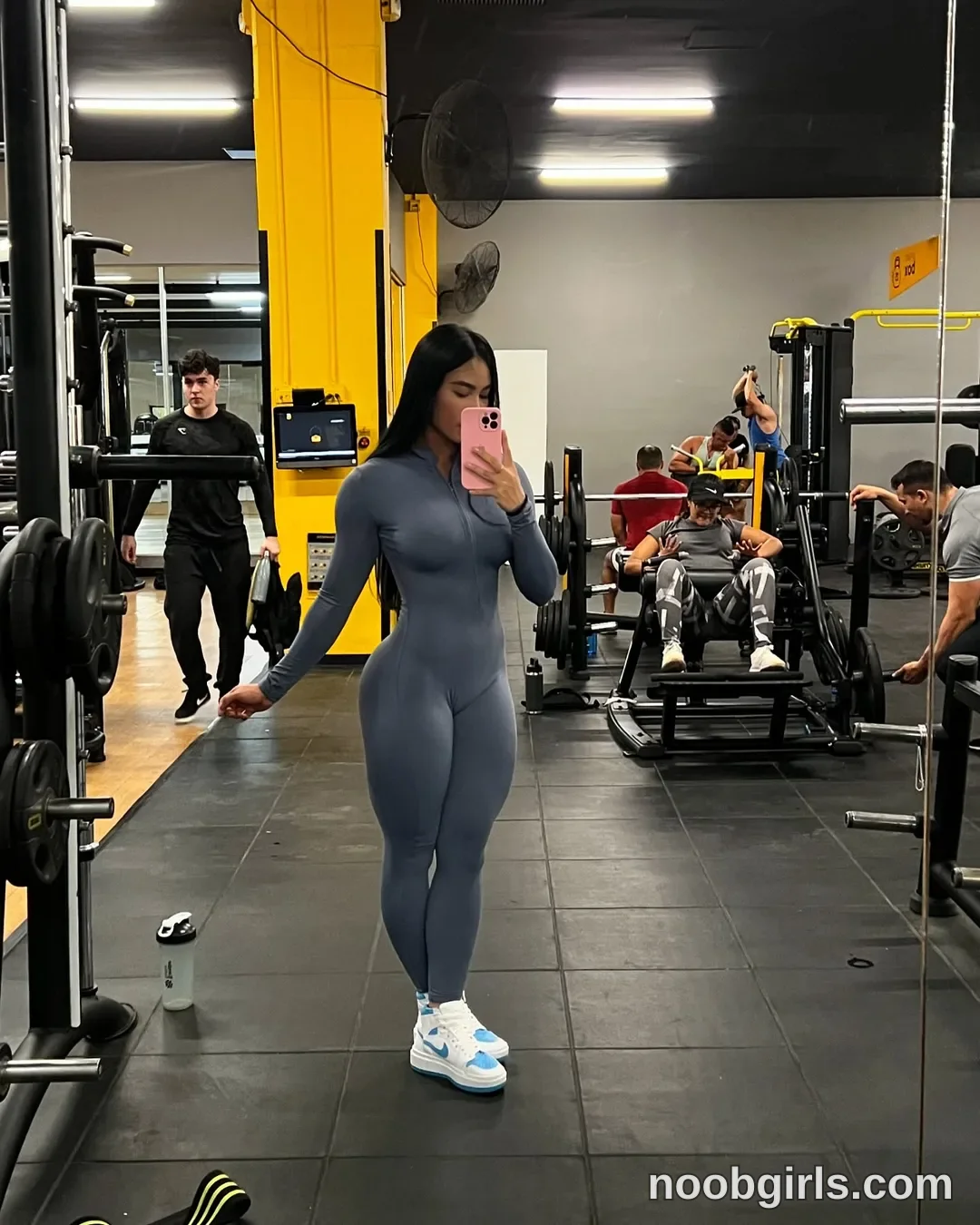 maia_stark_ verified Instagram photoshoot picture #5 — live cam model review