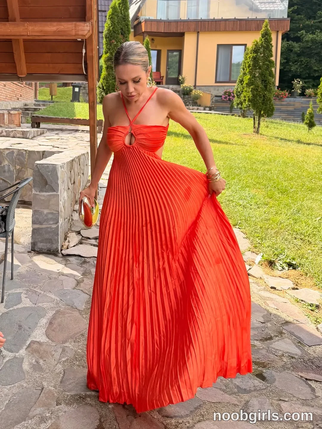 Marrylou Anne (@marrylouanne) — "High altitude, high style 🏔️💃🏻"