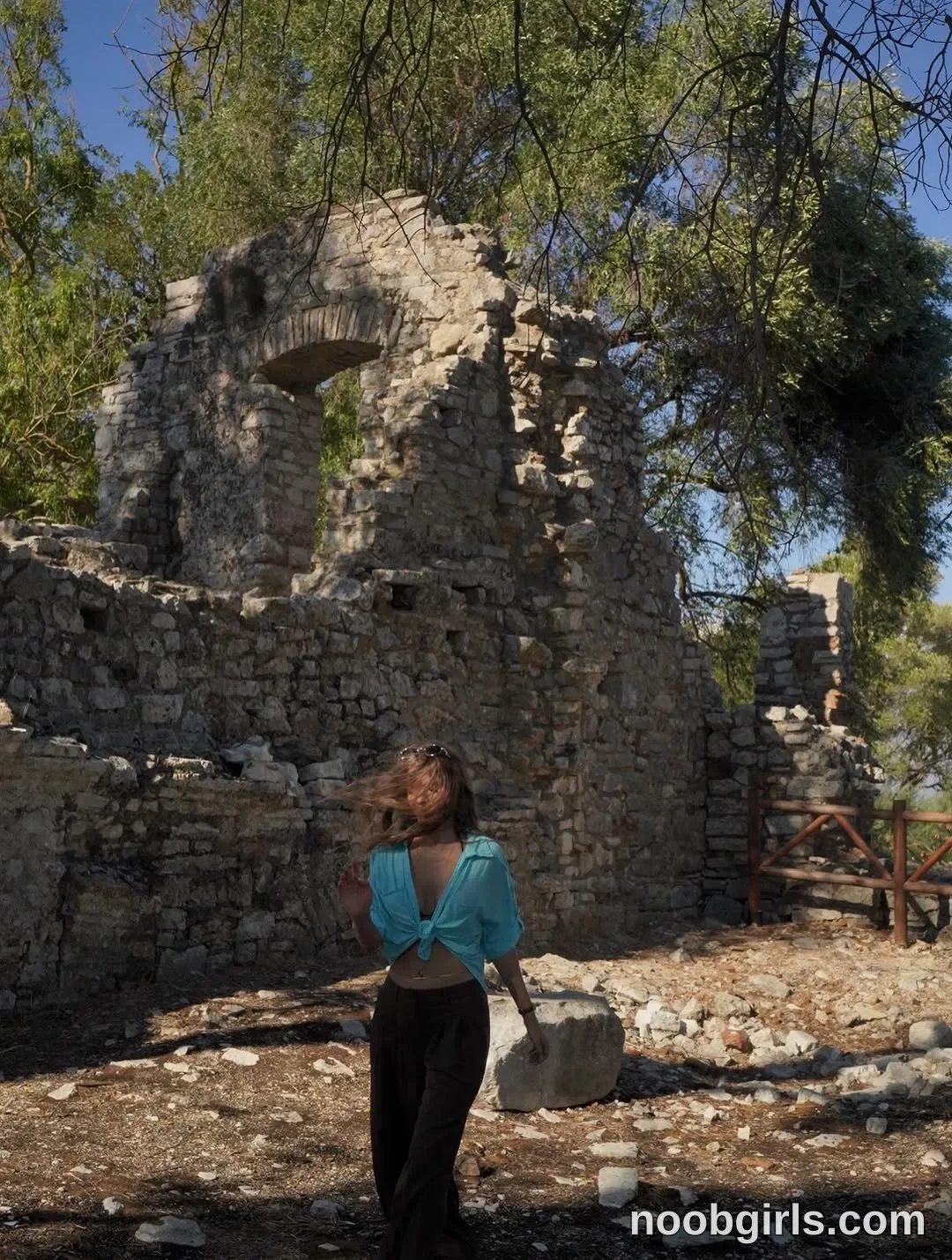 Ana Michelle (@michellesbate) — "Few people realize that Ksamil is about more than just turquoise waters and…"
