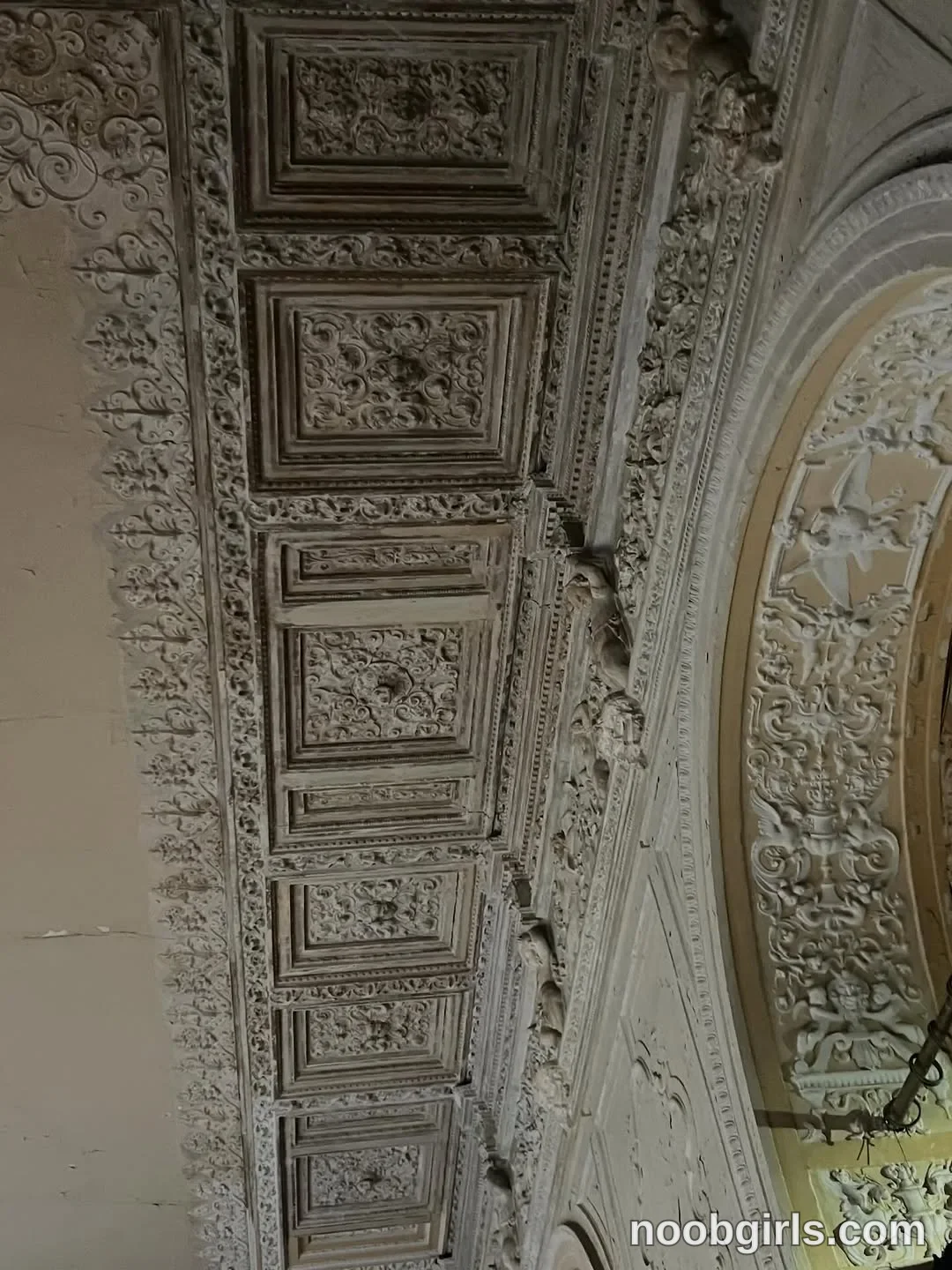 Miladystarlight (@miladystarlight) — "Today I couldn’t get past the historic interior of the Guriev-Naryshkin…"