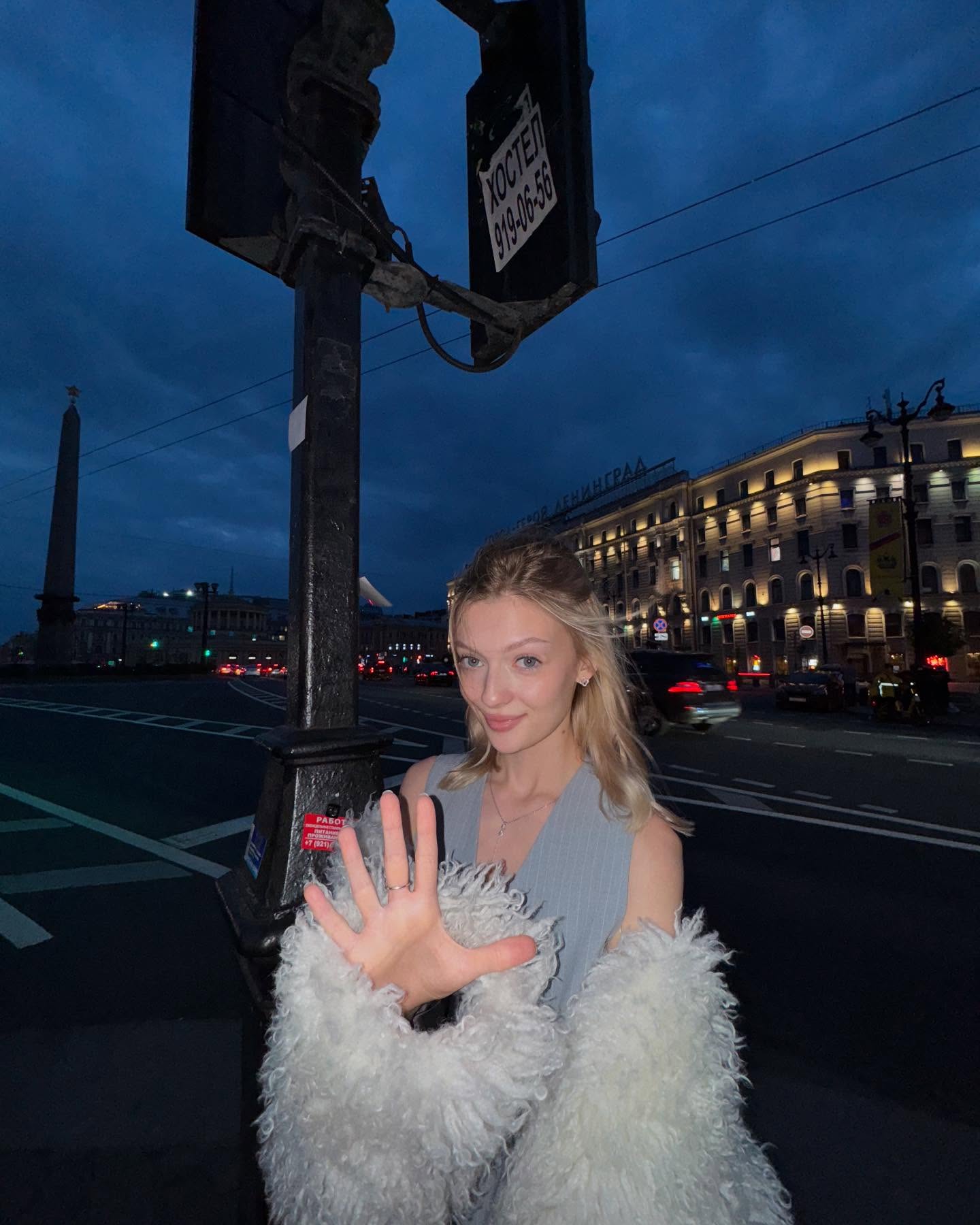 milly____ verified Instagram photoshoot picture #11 — live cam model review