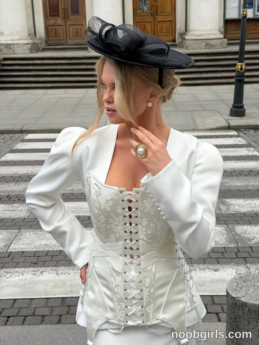 molly_p (@molly_p) β "Elegance never goes out of fashionπ€"