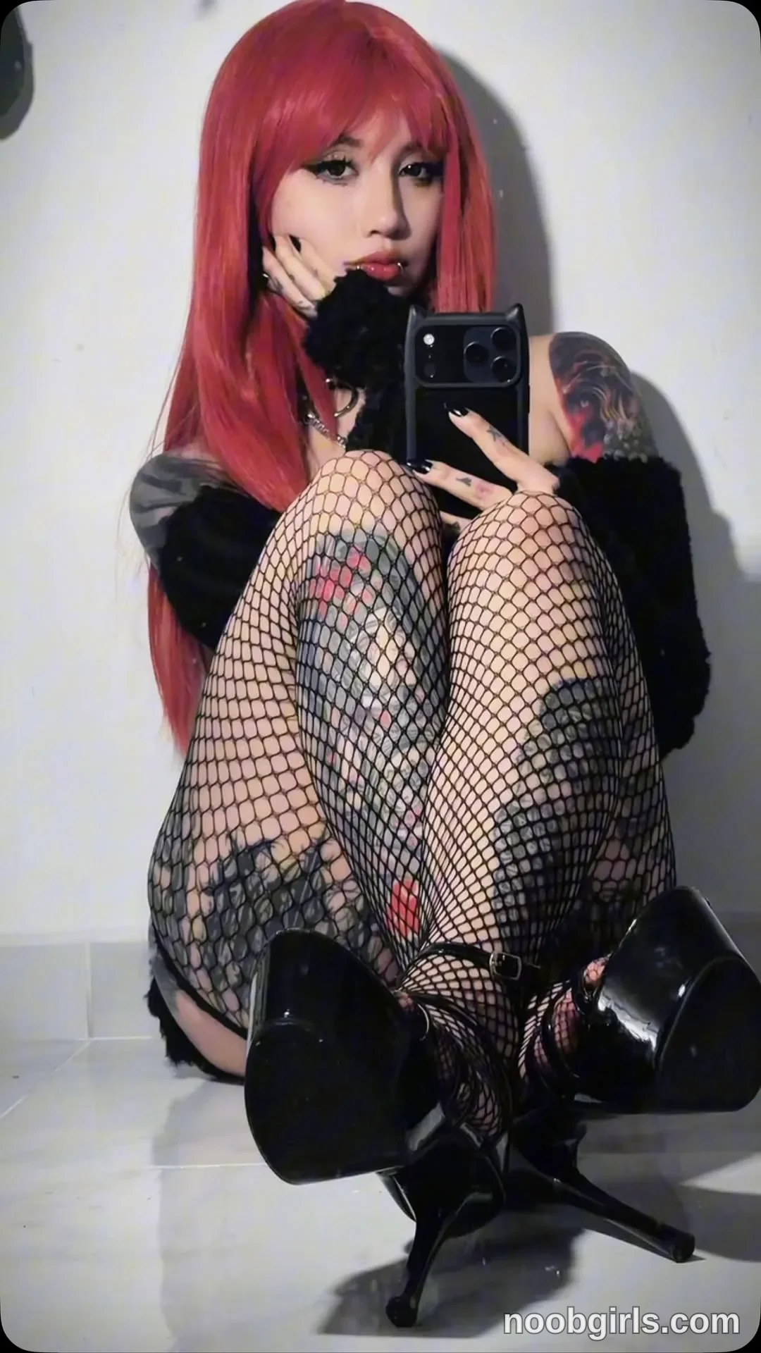Mely reel: Hi!! 🖤🖤🖤