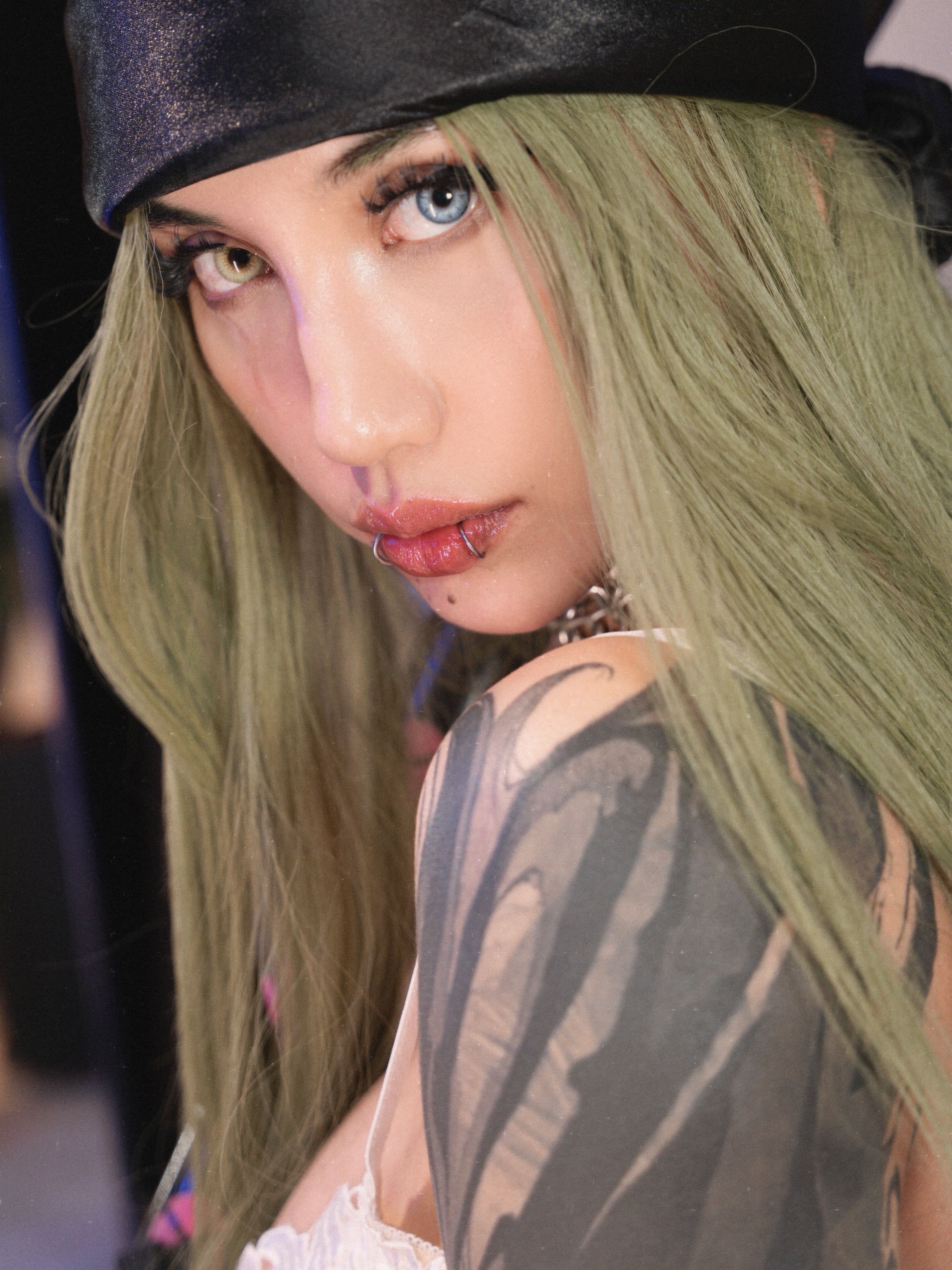 nekyra_san verified Instagram photoshoot picture #2 — live cam model review