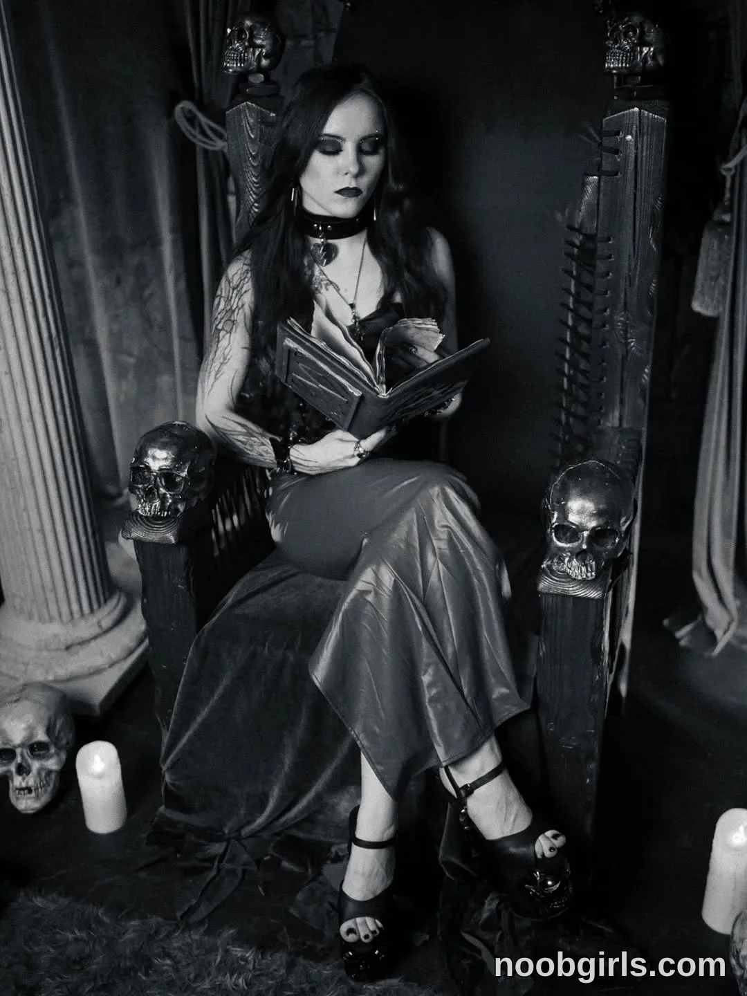 nelle_ (@nelle_) — "Perfection in the Darkness / Loc @moonstone_nsk Heels @pleasershoes Hair &…"