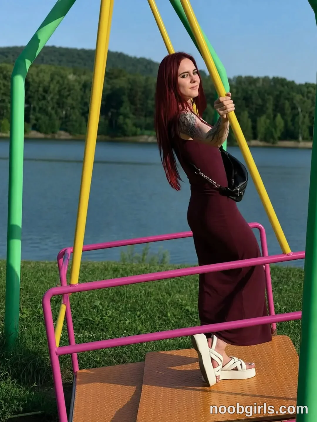 nelle_ (@nelle_) — "Summer days <3"