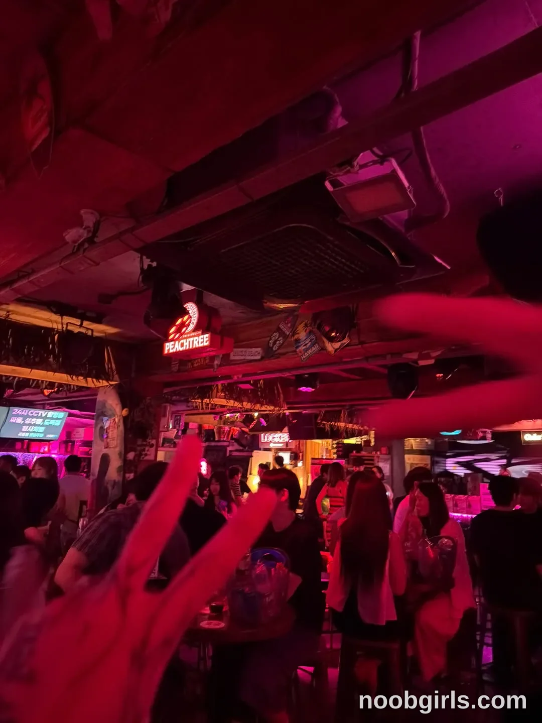 Inside nica_rock (@nica_rock) — "It was recently🫰🏼" in Seoul, South Korea