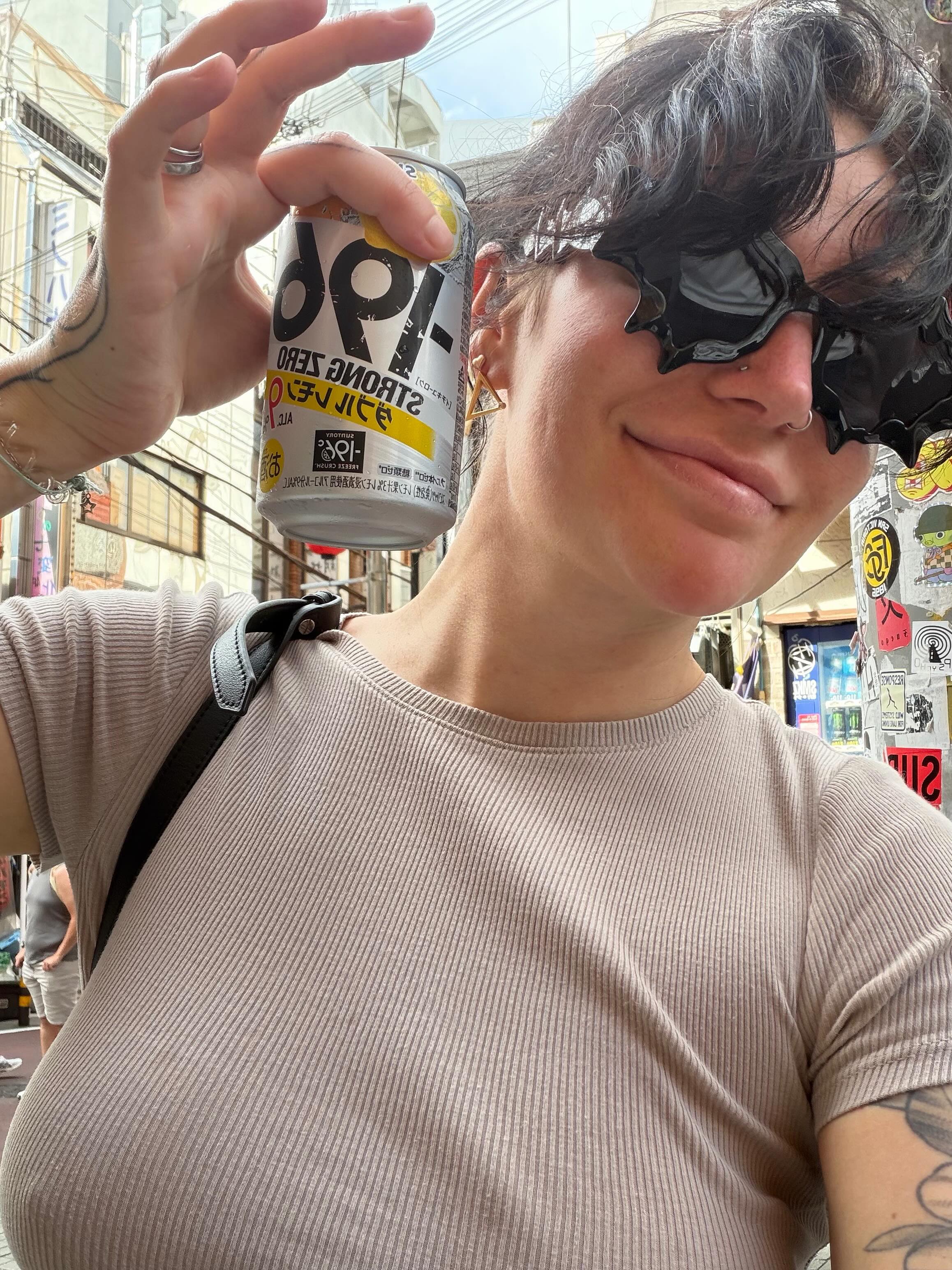nica_rock exclusive photo gallery image #33 — Chaturbate streamer profile