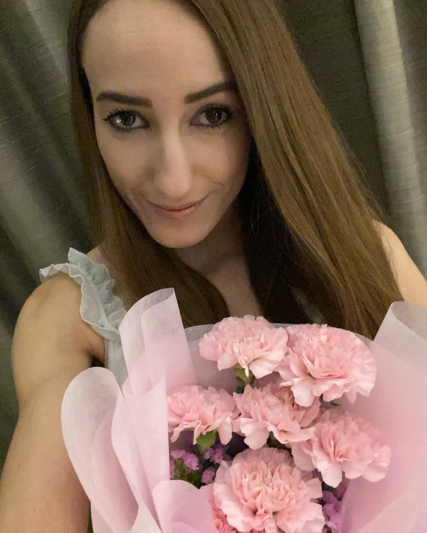 nicehotjob verified Instagram photoshoot picture #2 — live cam model review
