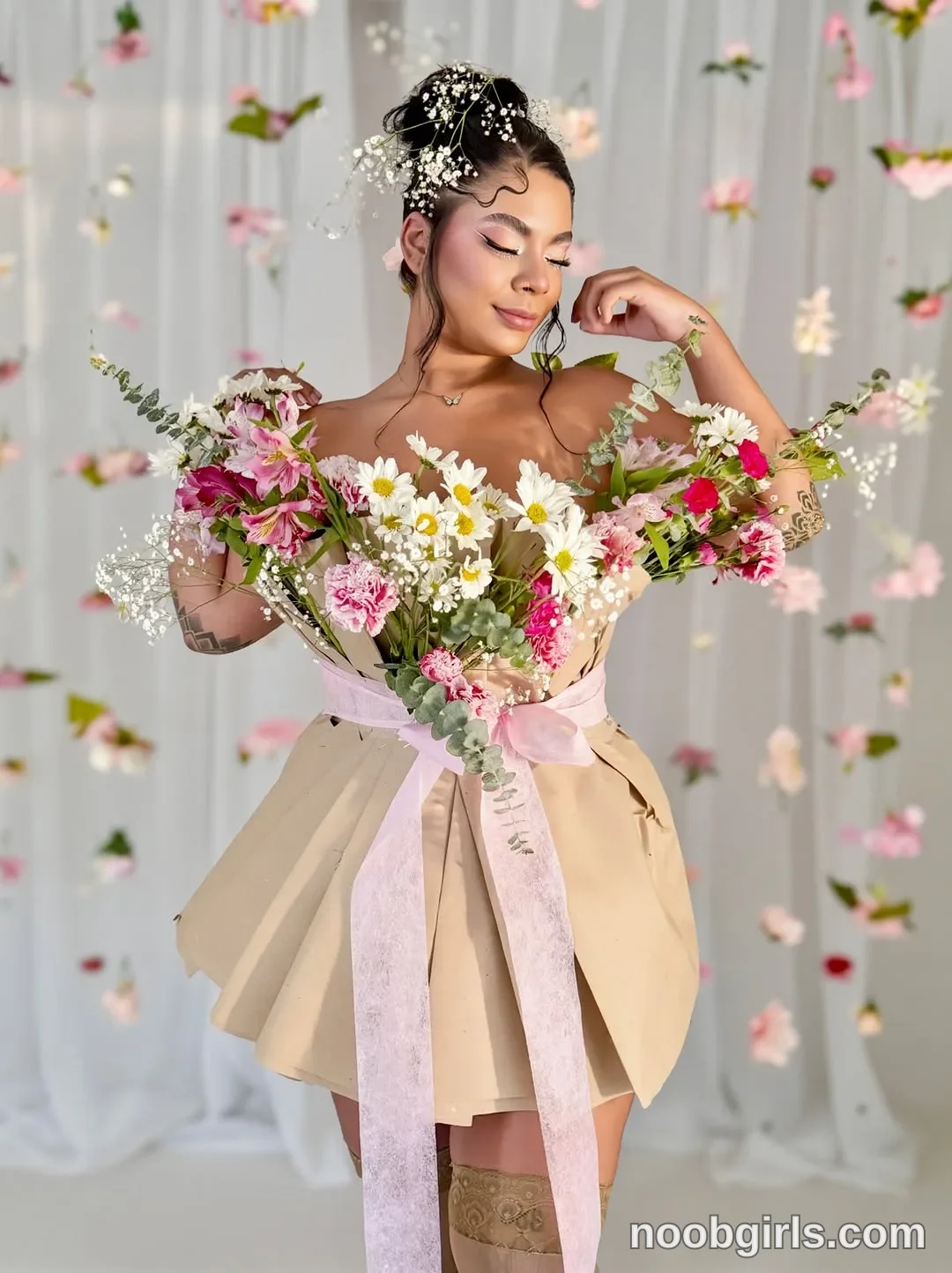 Andrea Your (@nicolemorelli2) — "Made of flowers & little dreams💭🌷"