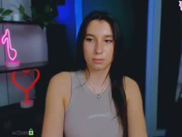 nicolle_mitchelle nicollemitchelle live performance — real Instagram photo