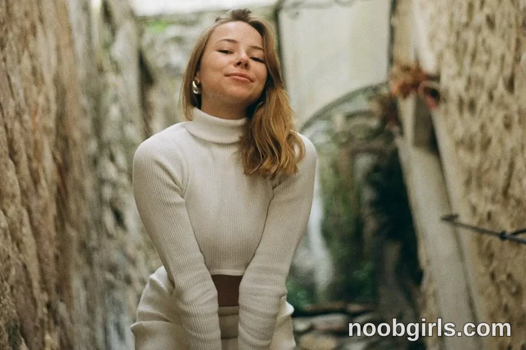 Devi (@night_jelly) — "Первый блин получился с неправильно выставленным исо…" in Kotor, Montenegro