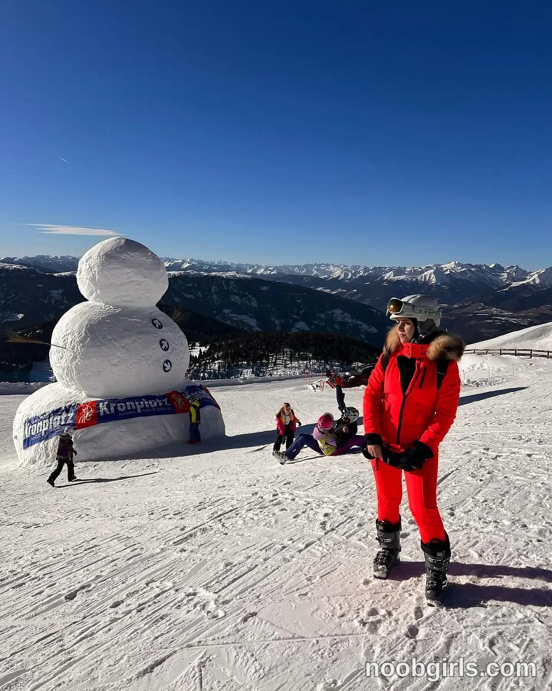 Nicol (@nyconik) — "What passions do you have?❤️⛷️"