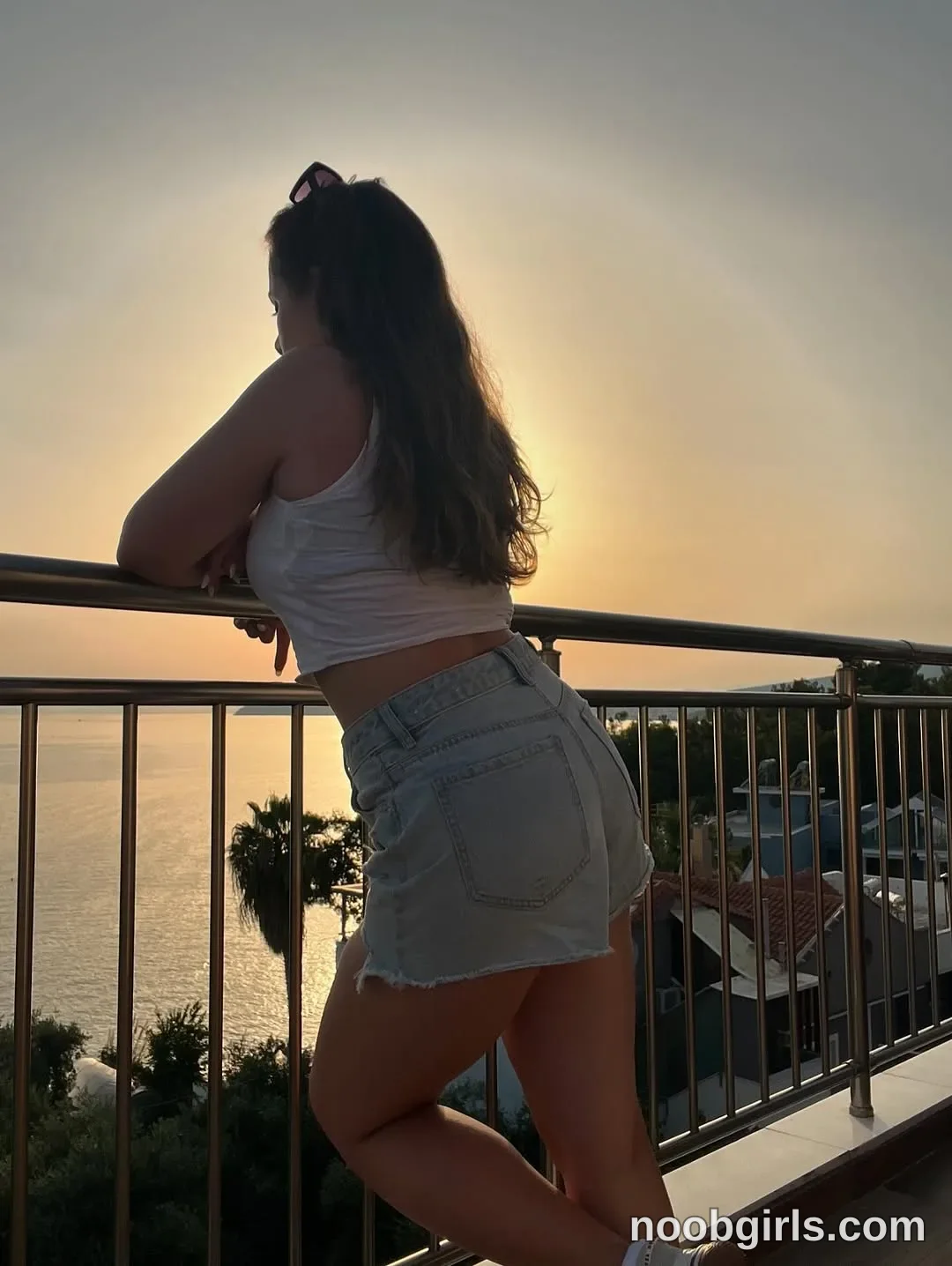 Nicol (@nyconik) — "Golden hour magic!"