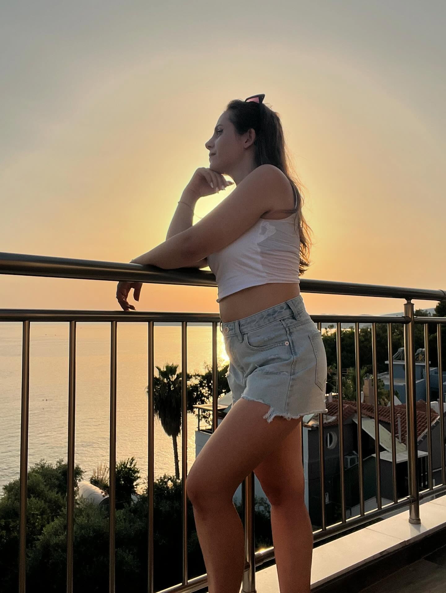 nyconik verified Instagram photoshoot picture #29 — live cam model review