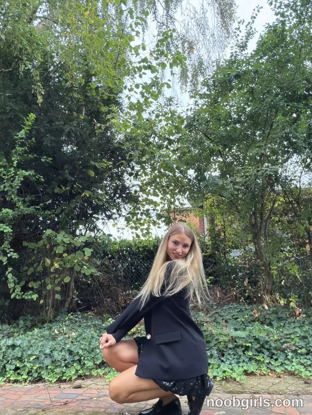 Xena (@onlyxlicious_cb) — "Spammmmm🤪🤍🤍 Swipeee👉🏻👉🏻" in Belgium, Europe