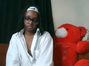 onlyxlicious_cb cb cam girl photo — Chaturbate cam girl