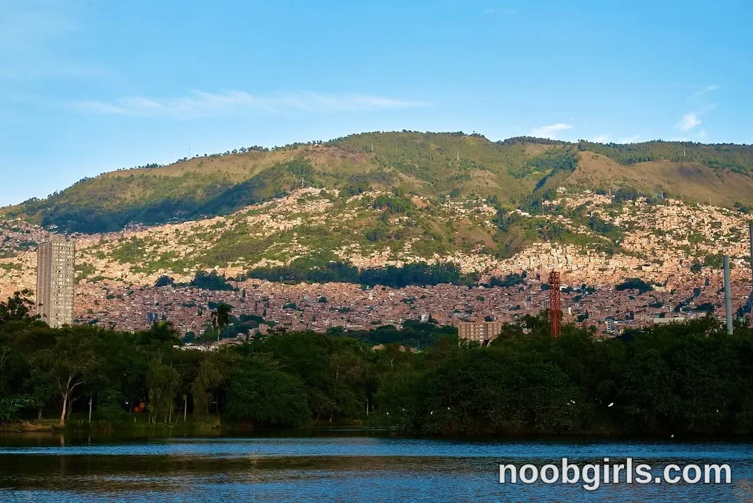 Paula Toro (@paulatoro__) — "Medellin vista con el alma" in Medellín, Antioquia