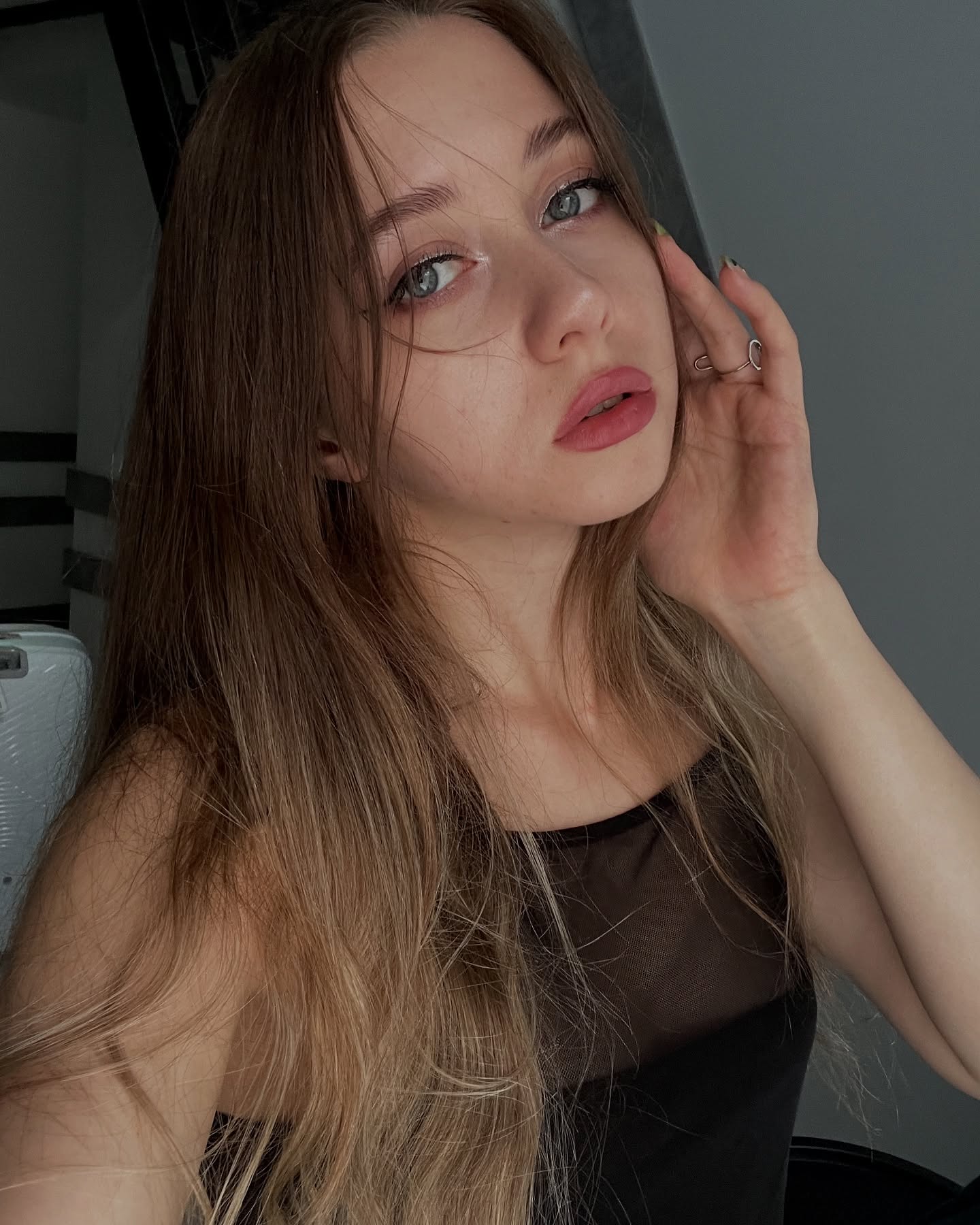 Elina (@pretty_princess_elina) high-res photoshoot photo #25 — Chaturbate cam model gallery